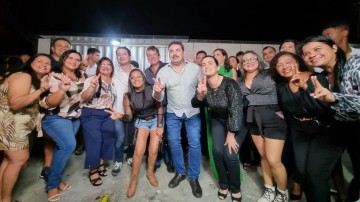 Chaparral, Clodoaldo e ex-prefeito de Ferreiros participam de evento no município