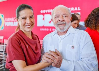 Coluna da quarta | Os gestos de Lula à governadora Raquel Lyra