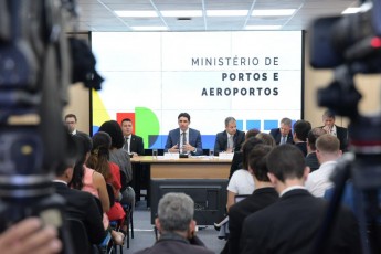 Governo Federal e aéreas apresentam plano para redução do preço das passagens 