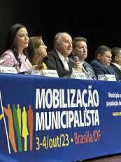 Márcia Conrado leva o Governo Federal para a mobilização dos prefeitos