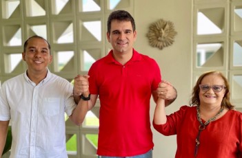 Marcelo Gouveia anuncia a Tiago Moreira como pré-candidato a vice na chapa de Paulinha