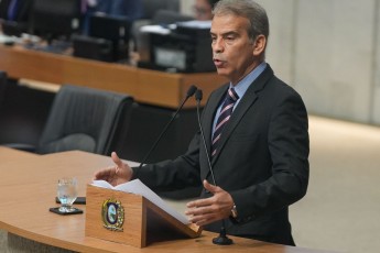Coronel Alberto Feitosa propõe mudança na Constituição Estadual para acabar com as faixas salariais dos policiais e bombeiros