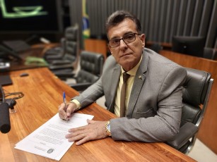 Coronel Meira faz emenda para impedir fraude no Bolsa Família