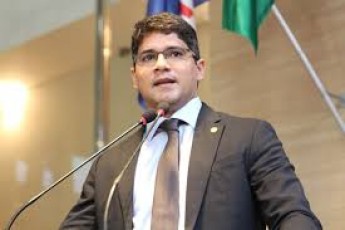Deputado Renato Antunes é o único do PL a votar  contra projeto do governo 