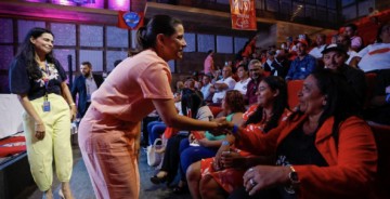 Governadora reúne 52 movimentos sociais e reafirma que habitação é política prioritária em Pernambuco