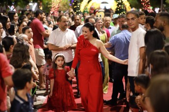 “Natal em família” é inaugurado e encanta moradores de Serra Talhada