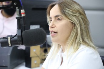 “Não podemos normalizar o feminicídio. As mulheres de Pernambuco estão pedindo socorro”, lamenta Alessandra Vieira 