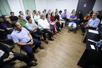 Prefeito Mano Medeiros discute Plano Diretor do Jaboatão com setor empresarial