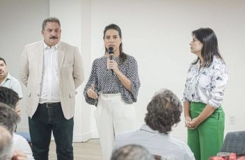 Eriberto Medeiros poderá transmitir o cargo de governador para Raquel Lyra 