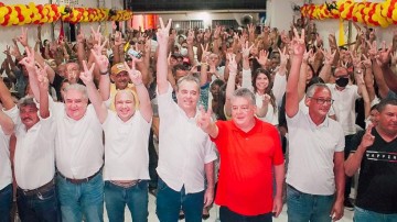 Danilo Cabral recebe apoio de prefeito e ex-prefeito de Araçoiaba 