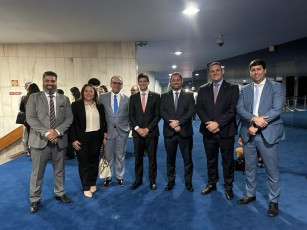 Romerinho Jatobá comemora aprovação do ProMorar no Senado
