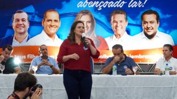 Marília Arraes atende lançamento da pré-candidatura de Fabrízio Ferraz, em Floresta