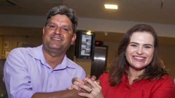 Marília Arraes recebe apoio de ex-vice prefeito de Limoeiro