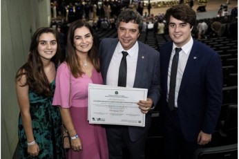 Guilherme Uchoa Júnior recebe diploma de Deputado Federal 