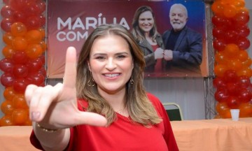 Marília diz lamentar que PSB coloque Lula em 