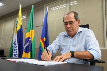  Mano Medeiros encaminha Projeto de Lei que vai pagar novo Auxílio Municipal a vítimas da chuva em Jaboatão 