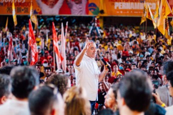 Coluna do sábado | Danilo prega virada de jogo num evento padrão PSB