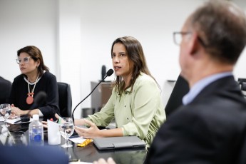 Raquel Lyra debate ações para garantir melhorias no sistema penitenciário pernambucano