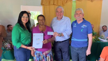 Iterpe realiza entrega de CAF’s no assentamento Porteira, em Pombos 