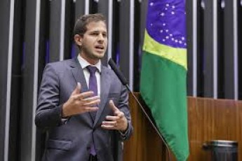 Comissão Especial de Transição Energética da Câmara dos Deputados debate produção de Hidrogênio verde em Pernambuco