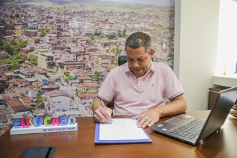 Prefeito Keko do Armazém anuncia pagamento do 13ª salário para servidores do Cabo de Santo Agostinho