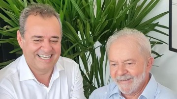 Lula visitará Pernambuco ao lado de Danilo Cabral após lua de mel
