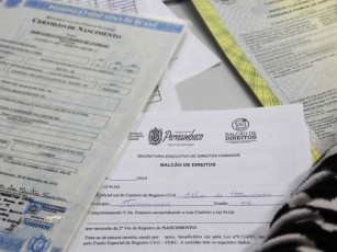 Balcão de Direitos Itinerante oferece emissão gratuita de segunda via de documentos; saiba mais