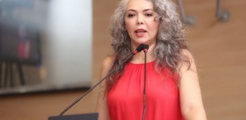 Liana Cirne critica pré-candidatura de Clarissa em Jaboatão e diz que a deputada deveria estar cassada
