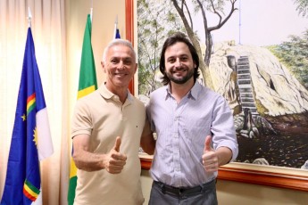 Prefeito Paulo Roberto e Secretário de Turismo de São José da Coroa Grande fortalecem intercâmbio turístico entre as cidades 