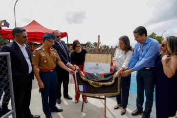 Raquel Lyra inaugura primeiro complexo aquático do Corpo de Bombeiros de Pernambuco 