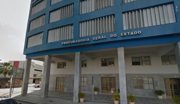 PGE anuncia vagas para estagiários em Direito