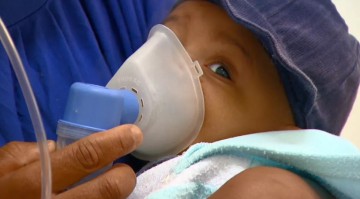 Espera por um leito continua: Bebês com doenças respiratórias seguem em fila de espera