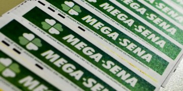 Mega-Sena pode pagar prêmio de R$ 205 milhões nesta terça
