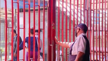 Trabalhadores do transporte público paralisam as atividades para pressionar autoridades pela aplicação da vacina contra a Covid-19