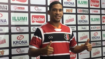 Santa Cruz apresenta lateral-direito Toty, ex-jogador do Cuiabá