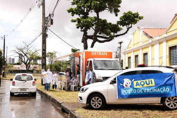 Recife realiza vacinação itinerante; confira datas e locais