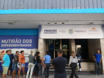 Mutirão de superendividados começa no Recife