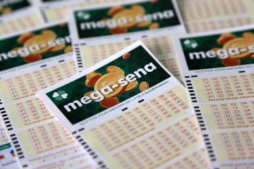 Mega-Sena pode pagar prêmio de R$ 7 milhões nesta quinta-feira
