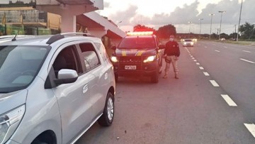 Três homens são detidos com carros roubados na Região Metropolitana do Recife