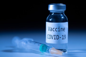 Quem já teve covid-19 também deve tomar a vacina