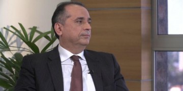 Secretário da Fazenda de PE, Décio Padilha fala sobre ajuste fiscal das contas estaduais