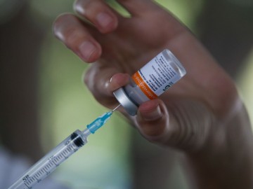 Recife atinge marca de 70% da população adulta vacinada contra a covid com a primeira dose