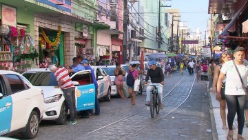 Lojas do Centro do Recife e dos shoppings da capital e Região Metropolitana vão funcionar normalmente no carnaval
