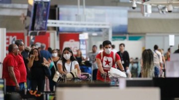 Aeroporto Internacional do Recife volta a receber turistas estrangeiros