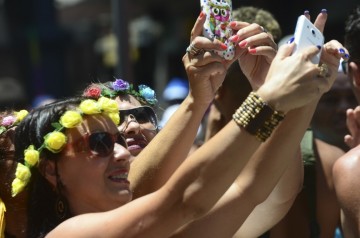 Programa Alerta Celular aponta diminuição no número de furtos e roubos de celulares no carnaval 
