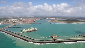 Porto de Suape recebe certificações pela gestão ambiental e de responsabilidade social