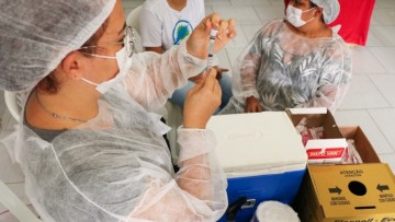 Prefeitura do Recife promove mutirão de vacinação contra Covid-19, gripe e sarampo em 11 locais neste sábado e domingo