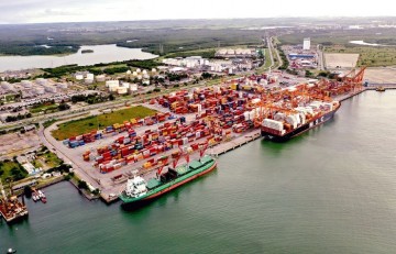 Porto de Suape deve registrar aumento de 47% em importação de cargas