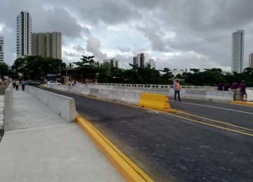 Ponte é interditada em Olinda