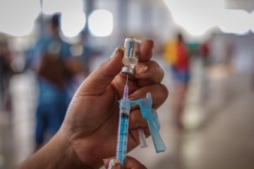 Caruaru atinge 70% da população vacinada com as duas doses 